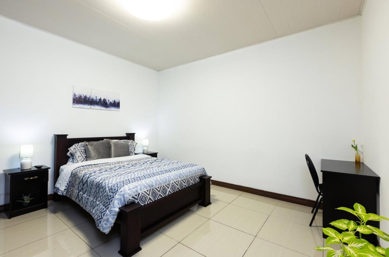 Viva Guest House San José Esterno foto